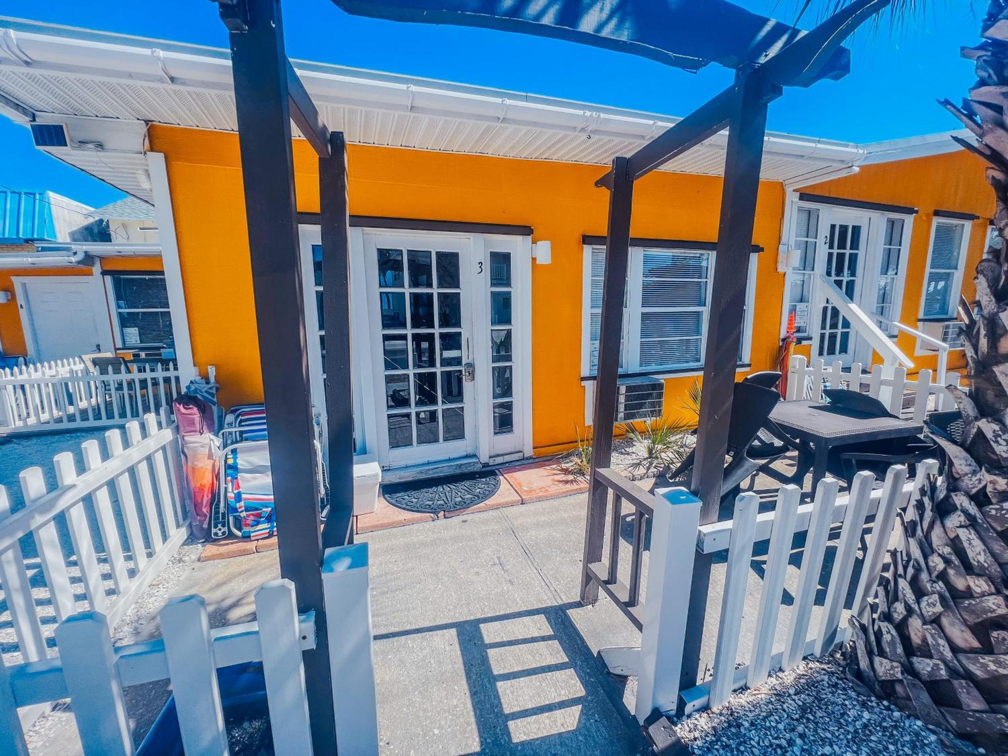 Playa Esmeralda One Bedroom Cottages Bradenton Beach Εξωτερικό φωτογραφία