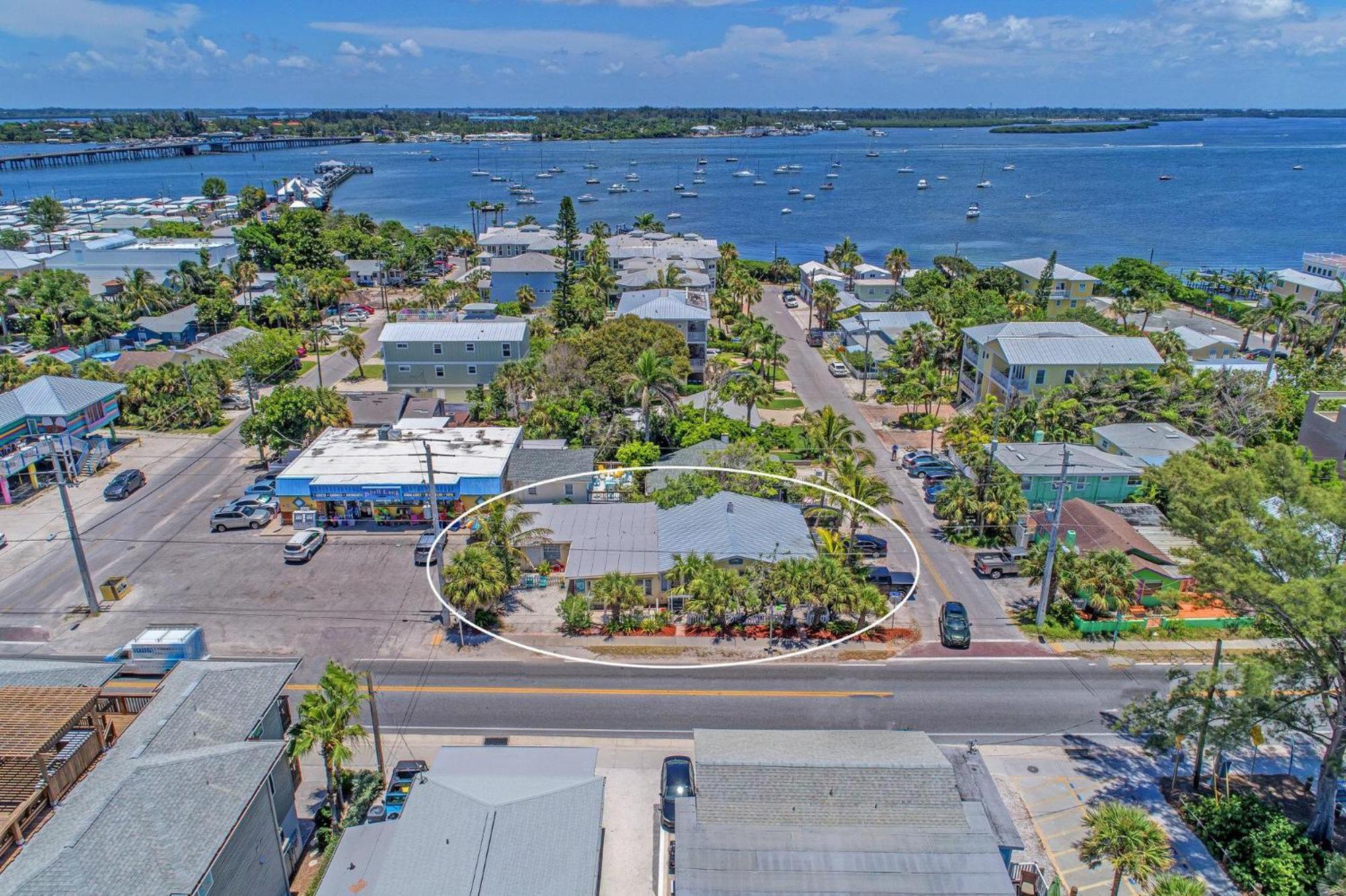 Playa Esmeralda One Bedroom Cottages Bradenton Beach Εξωτερικό φωτογραφία